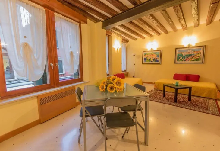 Grimaldi Apartments - Lista di Spagna