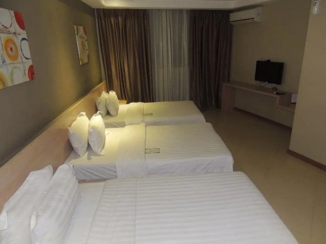 ZEN Premium Dela Chambre Hotel Manila