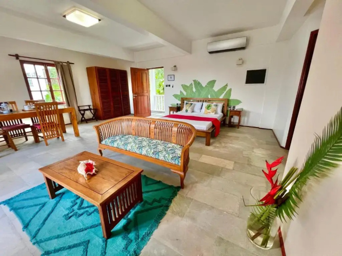 Hilltop Boutique Hotel