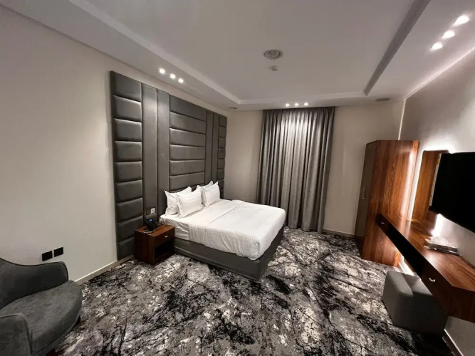 Crown city for serviced apartments