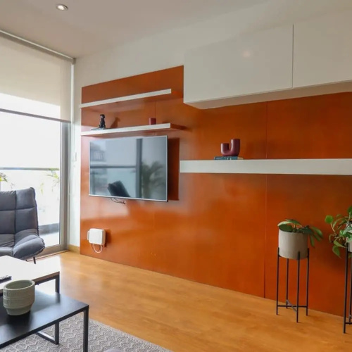 w Amazing 3BR With Balcony in Miraflores
