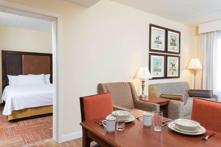 2 Bedrooms Double Suite
