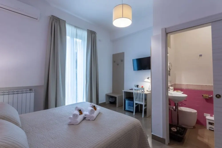 Standard Double room with balcony
