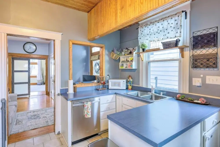 3 Bedrooms Cottage