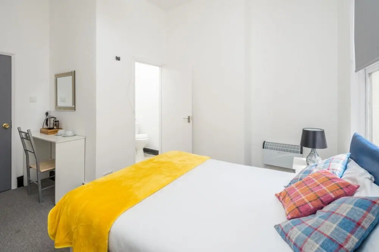 Isledon Hotel