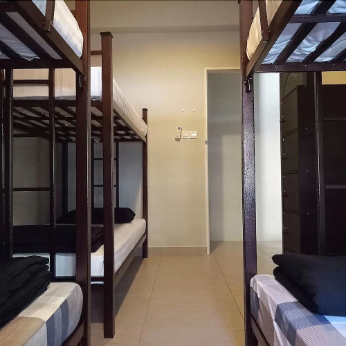 HOOD - Hostel