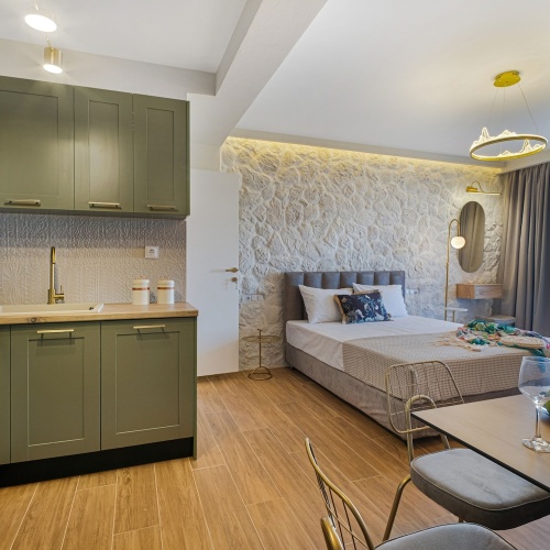 Merelia Aurora Apartments