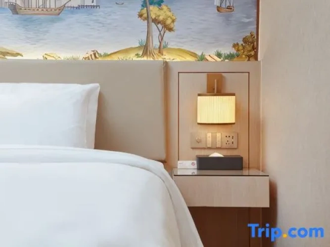 1 Bedroom Standard Double Suite