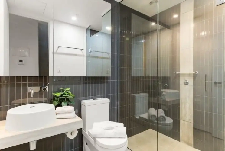 2 Bedrooms Apartment