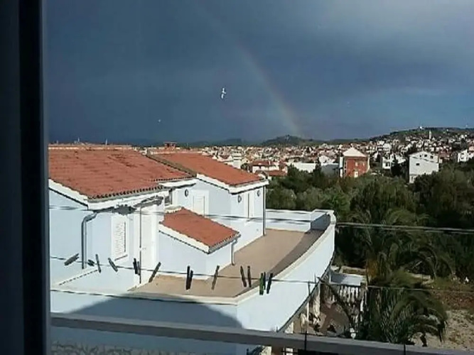 Apartments Lajci
