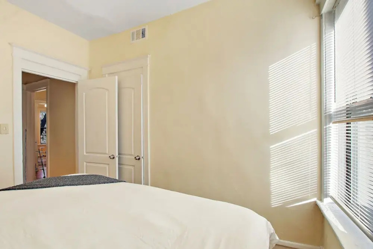 Cozy & Inviting 2BR - Sunnyside 3F