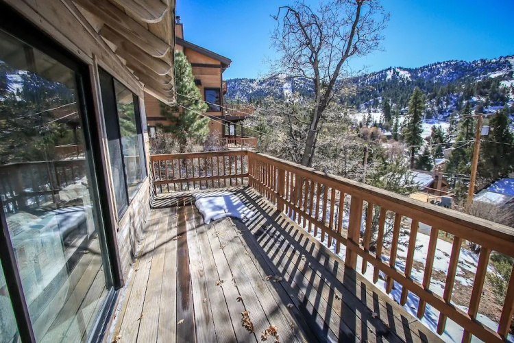 Somen - 3 Br home by RedAwning