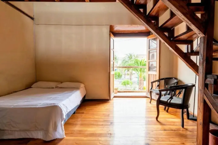 Hostal Restaurante La Suite