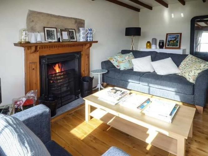 1 Brow Cottages