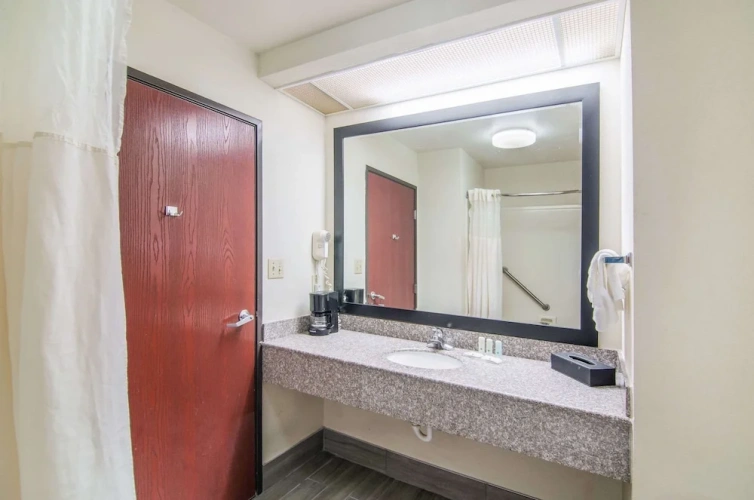 Quadruple Suite