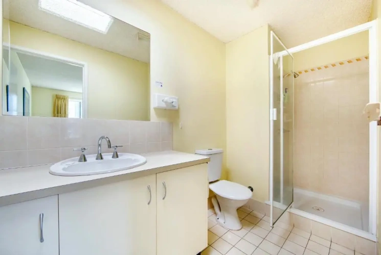 2 Bedrooms Apartment with ocean view