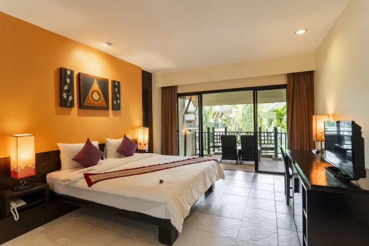 Standard Family room with balcony and with garden view