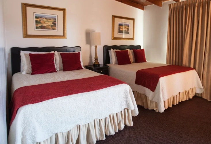 1 Bedroom Family Suite with ocean view