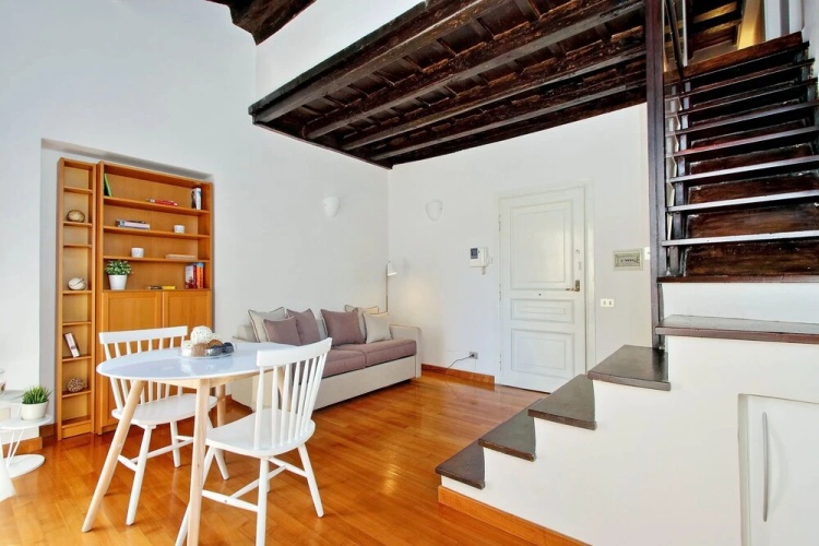 Rent In Rome - Appartamento Santa Maria