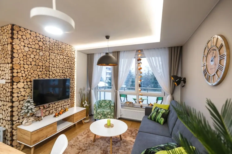 Apartment with balcony