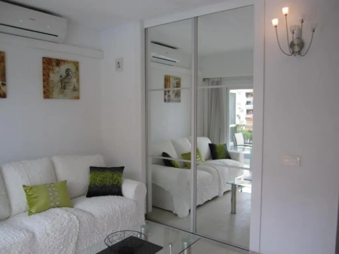 1 Bedroom Apartment with sea view