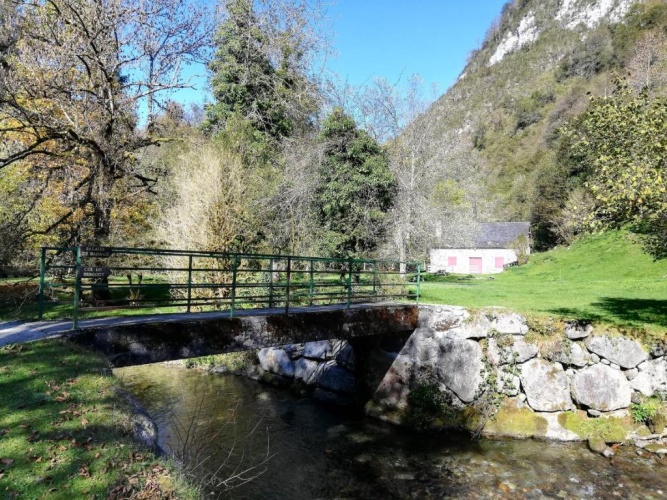 Superior Double Chalet
