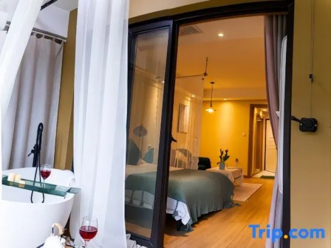 1 Bedroom Standard Double room with river view