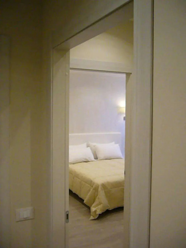 Grignetti Bed BB