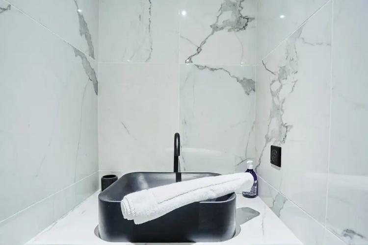 New Flat Terrace Centre de Paris Bourse
