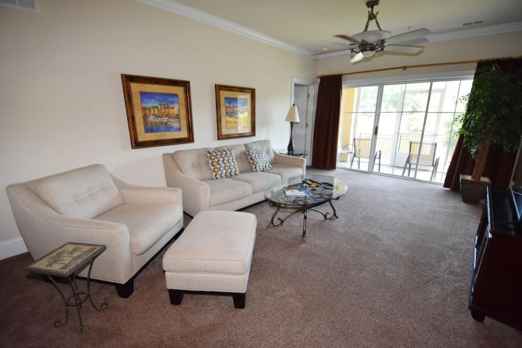 214 Edgewater