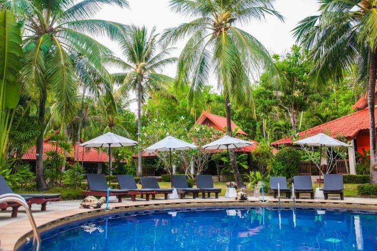 Dasein Chalong Bay Hotel