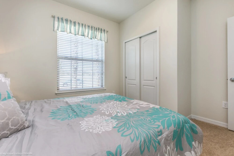 Windsor at Westside - 8875 Qin Loop