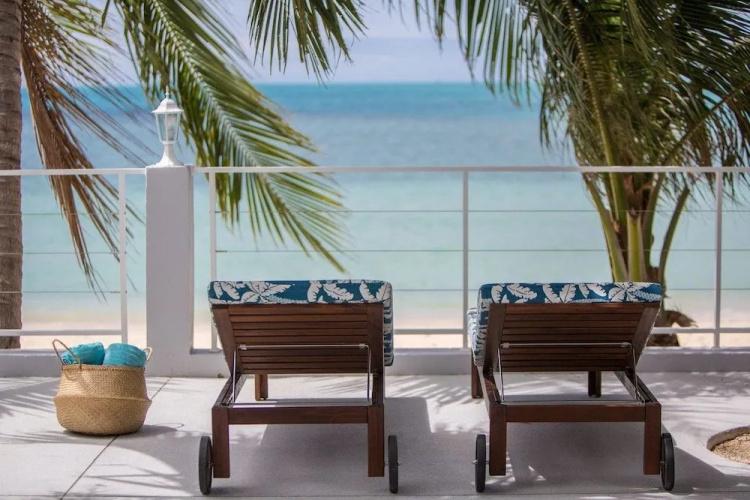 Sam-kah Karibu Beach House