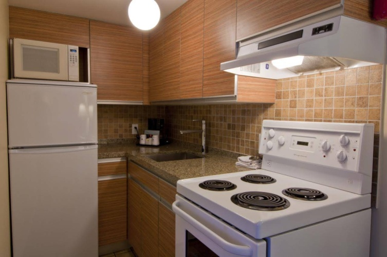 Best Western Plus Burnaby Hotel photo 15
