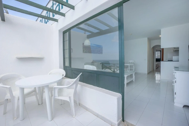 1 Bedroom Double Apartment with balcony and with sea view