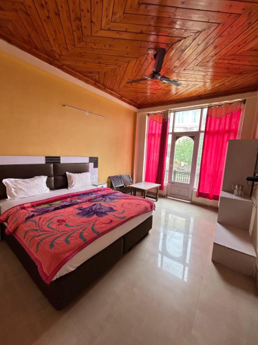 Lake View Rooms In Khajjiar