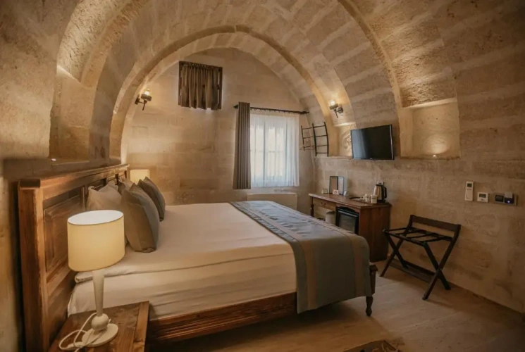 Standard Double Basement room