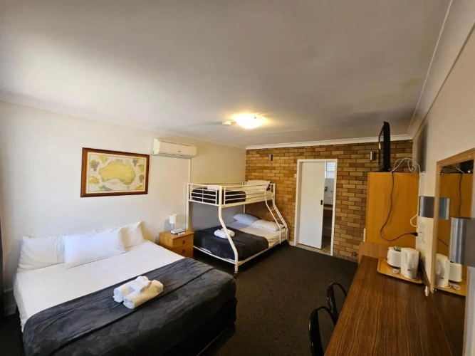 Deluxe Family room