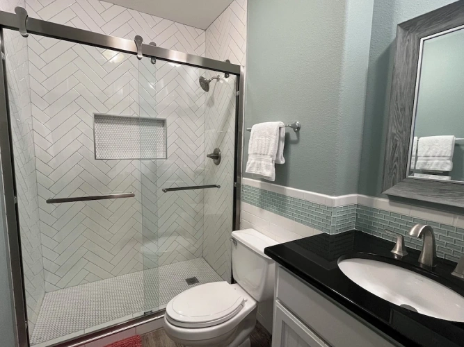 2 Bedrooms Apartment