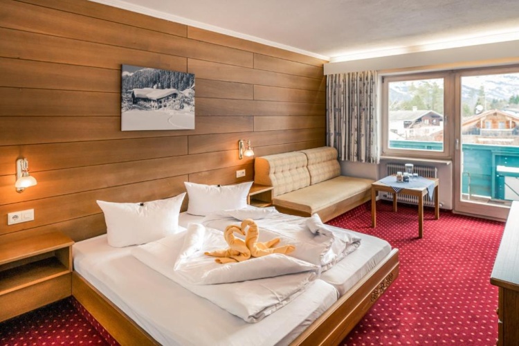 Comfort Double room with balcony and with view