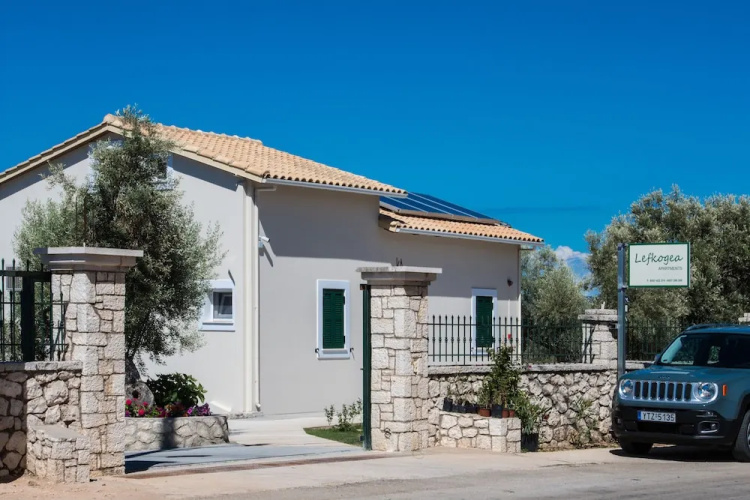 Lefkogea Villas