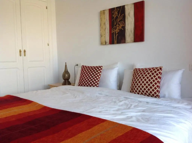 2 Bed penthouse, rooftop terrace, panoramic views