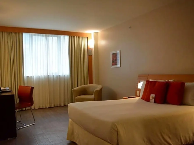 Superior room with partial sea view