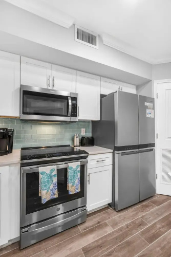 Windward Pointe 303 Ideally Located on 3rd Floor