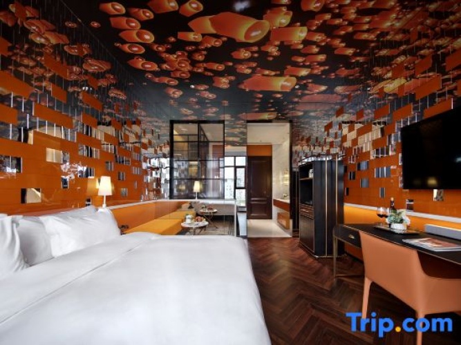 Standard Double room with river view