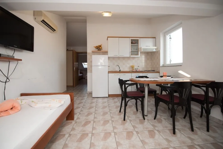 1 Bedroom Classic Double room