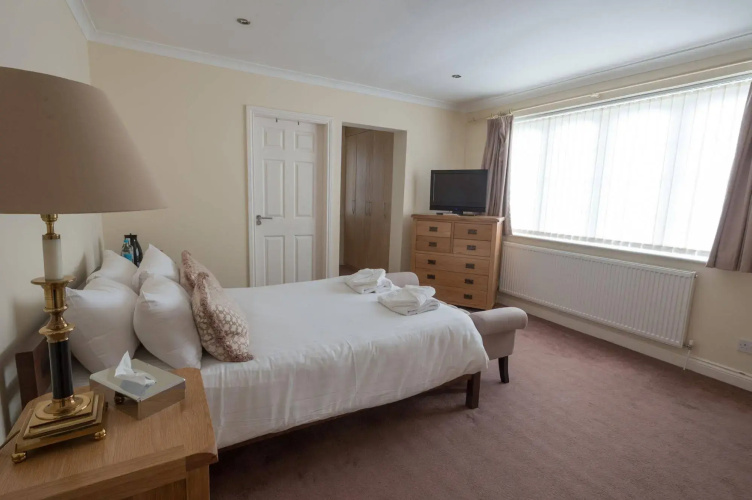The Walton Hotel