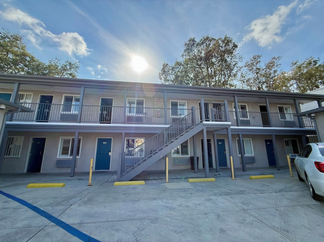 La Casa Motel Burbank Airport - La - San Fernando, CA