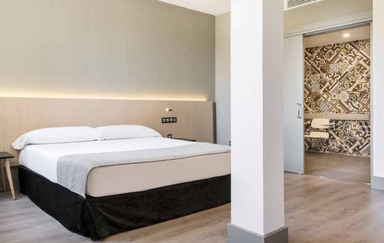 Hotel ILUNION Las Lomas