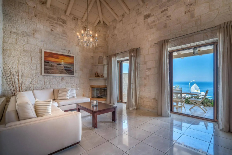 Emerald Villas & Suites